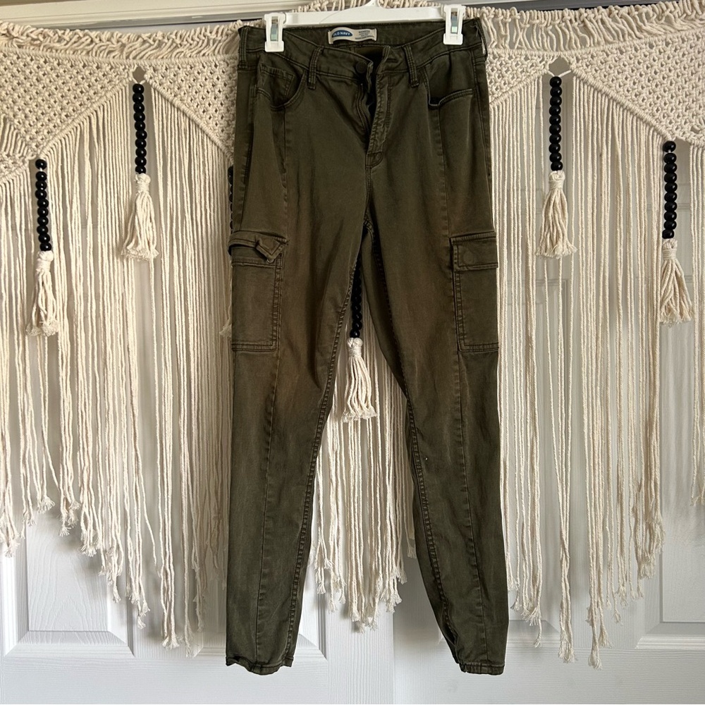 Old Navy Olive green skinny cargo jeans